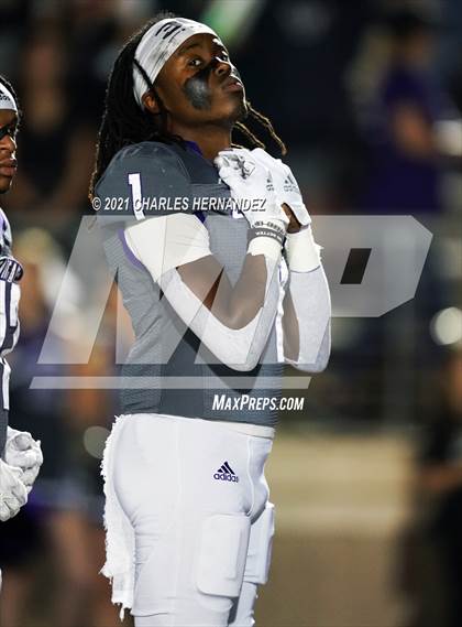Thumbnail 3 in College Station vs. Mansfield Summit (UIL 5A Division I Semifinal) photogallery.