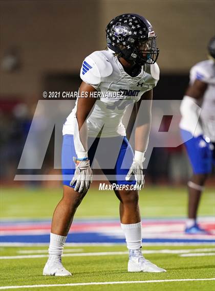 Thumbnail 3 in College Station vs. Mansfield Summit (UIL 5A Division I Semifinal) photogallery.