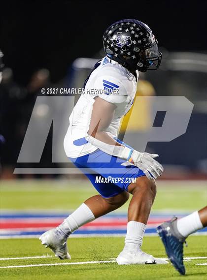 Thumbnail 3 in College Station vs. Mansfield Summit (UIL 5A Division I Semifinal) photogallery.