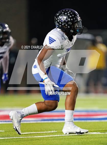 Thumbnail 2 in College Station vs. Mansfield Summit (UIL 5A Division I Semifinal) photogallery.