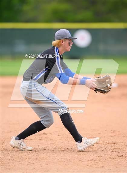 Thumbnail 1 in Coal Ridge vs. Resurrection Christian (CHSAA 3A Third Round Consolation) photogallery.