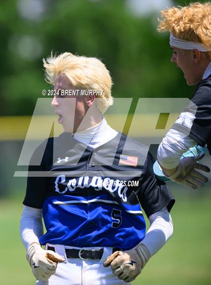 Thumbnail 3 in Coal Ridge vs. Resurrection Christian (CHSAA 3A Third Round Consolation) photogallery.