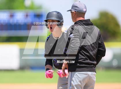 Thumbnail 3 in Coal Ridge vs. Resurrection Christian (CHSAA 3A Third Round Consolation) photogallery.