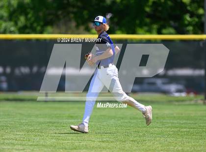 Thumbnail 3 in Coal Ridge vs. Resurrection Christian (CHSAA 3A Third Round Consolation) photogallery.