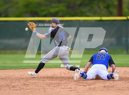 Thumbnail 2 in Coal Ridge vs. Resurrection Christian (CHSAA 3A Third Round Consolation) photogallery.