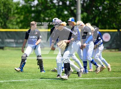 Thumbnail 2 in Coal Ridge vs. Resurrection Christian (CHSAA 3A Third Round Consolation) photogallery.