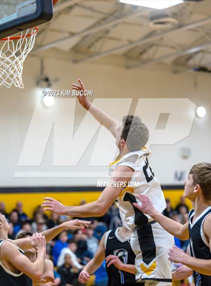 Thumbnail 1 in Genesee Christian @ Everest Collegiate photogallery.