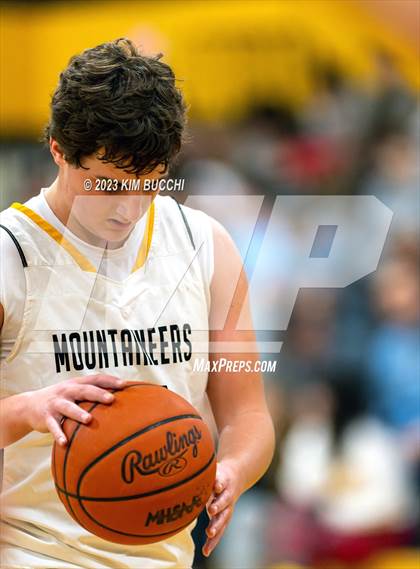 Thumbnail 2 in Genesee Christian @ Everest Collegiate photogallery.