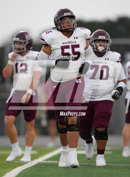 Thumbnail 1 in Magnolia @ College Station photogallery.