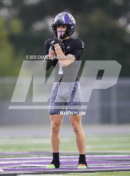 Thumbnail 1 in Magnolia @ College Station photogallery.