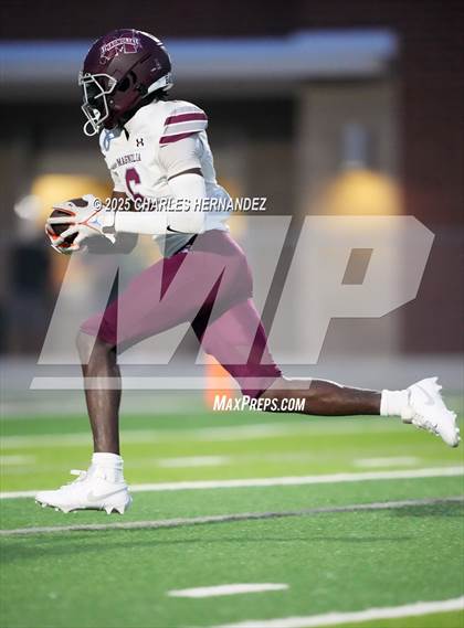 Thumbnail 3 in Magnolia @ College Station photogallery.