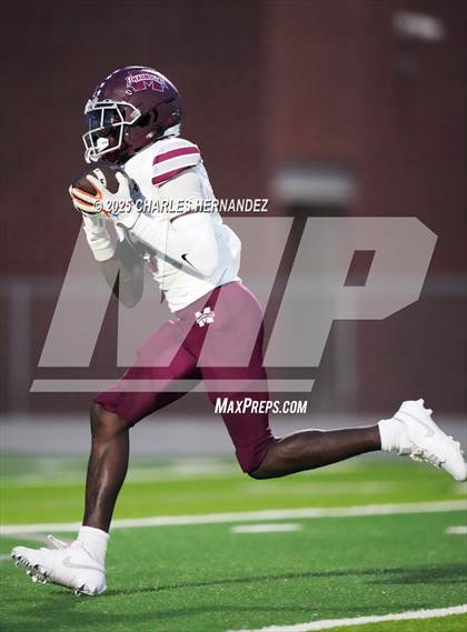 Thumbnail 1 in Magnolia @ College Station photogallery.