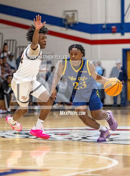 Thumbnail 3 in South View vs. New Life Christian Academy (MLK Dream Jam 2024) photogallery.