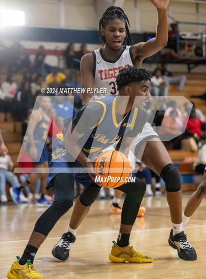 Thumbnail 1 in South View vs. New Life Christian Academy (MLK Dream Jam 2024) photogallery.