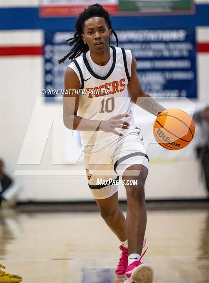 Thumbnail 3 in South View vs. New Life Christian Academy (MLK Dream Jam 2024) photogallery.