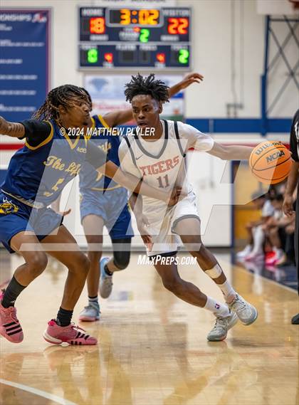 Thumbnail 2 in South View vs. New Life Christian Academy (MLK Dream Jam 2024) photogallery.
