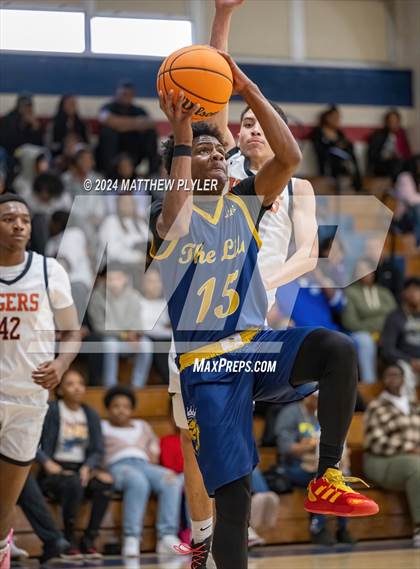 Thumbnail 2 in South View vs. New Life Christian Academy (MLK Dream Jam 2024) photogallery.