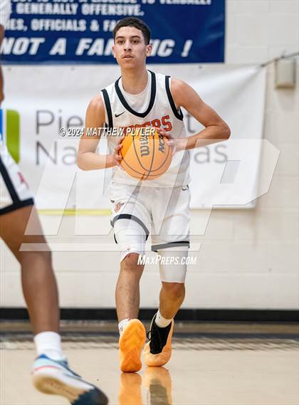 Thumbnail 3 in South View vs. New Life Christian Academy (MLK Dream Jam 2024) photogallery.