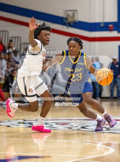 Thumbnail 1 in South View vs. New Life Christian Academy (MLK Dream Jam 2024) photogallery.