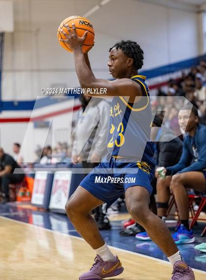 Thumbnail 3 in South View vs. New Life Christian Academy (MLK Dream Jam 2024) photogallery.