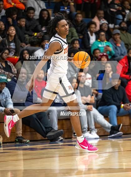 Thumbnail 2 in South View vs. New Life Christian Academy (MLK Dream Jam 2024) photogallery.