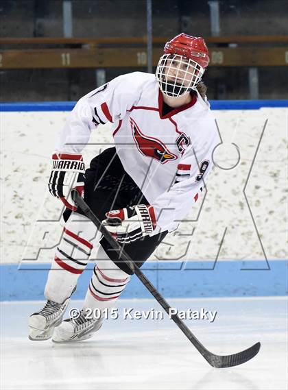 Thumbnail 2 in Glastonbury vs. Greenwich (CIAC D1 Semifinal) photogallery.