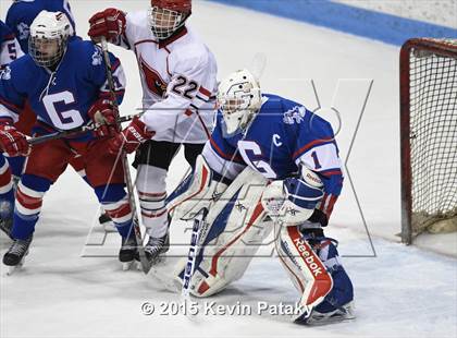 Thumbnail 3 in Glastonbury vs. Greenwich (CIAC D1 Semifinal) photogallery.