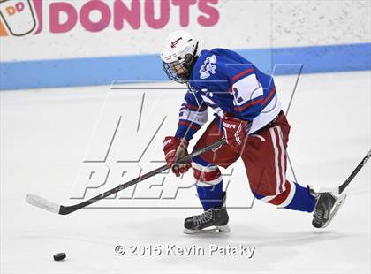 Thumbnail 3 in Glastonbury vs. Greenwich (CIAC D1 Semifinal) photogallery.
