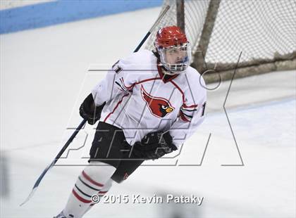 Thumbnail 2 in Glastonbury vs. Greenwich (CIAC D1 Semifinal) photogallery.