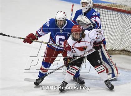 Thumbnail 1 in Glastonbury vs. Greenwich (CIAC D1 Semifinal) photogallery.