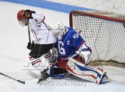 Thumbnail 2 in Glastonbury vs. Greenwich (CIAC D1 Semifinal) photogallery.