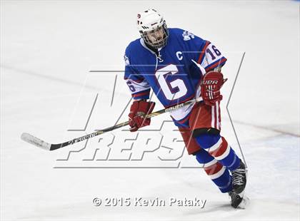 Thumbnail 1 in Glastonbury vs. Greenwich (CIAC D1 Semifinal) photogallery.