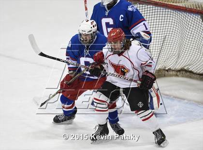 Thumbnail 1 in Glastonbury vs. Greenwich (CIAC D1 Semifinal) photogallery.
