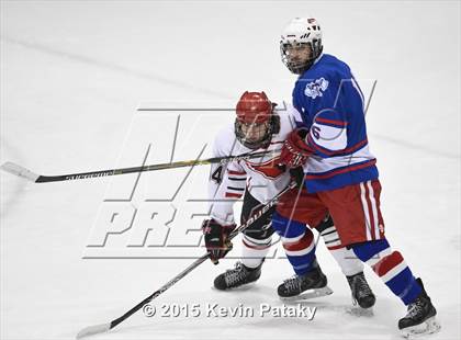 Thumbnail 1 in Glastonbury vs. Greenwich (CIAC D1 Semifinal) photogallery.