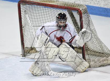 Thumbnail 2 in Glastonbury vs. Greenwich (CIAC D1 Semifinal) photogallery.