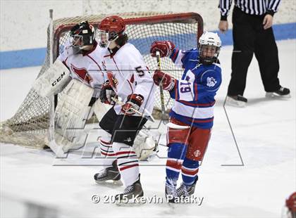 Thumbnail 2 in Glastonbury vs. Greenwich (CIAC D1 Semifinal) photogallery.