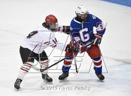 Thumbnail 3 in Glastonbury vs. Greenwich (CIAC D1 Semifinal) photogallery.