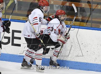 Thumbnail 3 in Glastonbury vs. Greenwich (CIAC D1 Semifinal) photogallery.