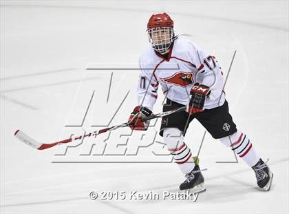 Thumbnail 2 in Glastonbury vs. Greenwich (CIAC D1 Semifinal) photogallery.