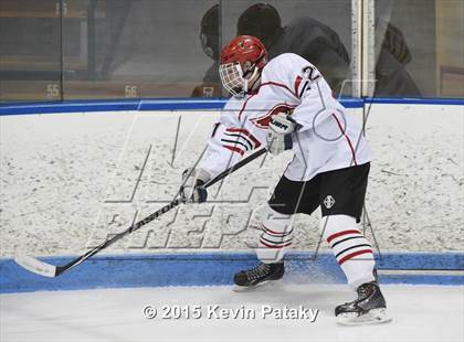Thumbnail 2 in Glastonbury vs. Greenwich (CIAC D1 Semifinal) photogallery.