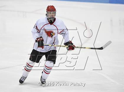 Thumbnail 2 in Glastonbury vs. Greenwich (CIAC D1 Semifinal) photogallery.