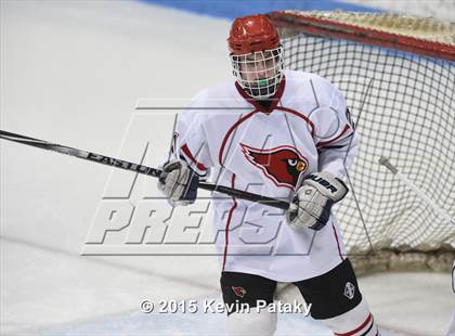 Thumbnail 2 in Glastonbury vs. Greenwich (CIAC D1 Semifinal) photogallery.