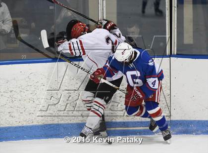 Thumbnail 1 in Glastonbury vs. Greenwich (CIAC D1 Semifinal) photogallery.