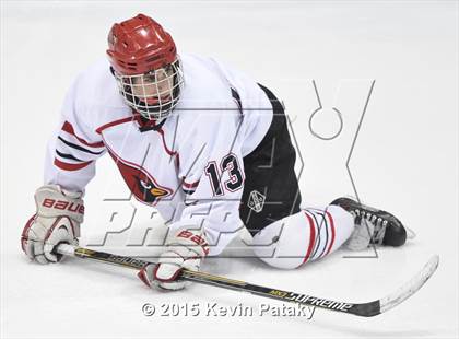Thumbnail 2 in Glastonbury vs. Greenwich (CIAC D1 Semifinal) photogallery.