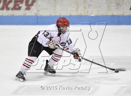 Thumbnail 3 in Glastonbury vs. Greenwich (CIAC D1 Semifinal) photogallery.