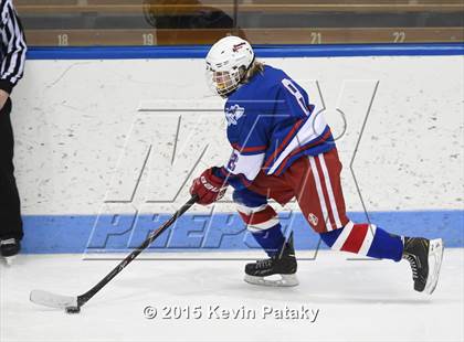 Thumbnail 2 in Glastonbury vs. Greenwich (CIAC D1 Semifinal) photogallery.