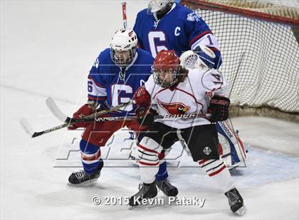 Thumbnail 3 in Glastonbury vs. Greenwich (CIAC D1 Semifinal) photogallery.