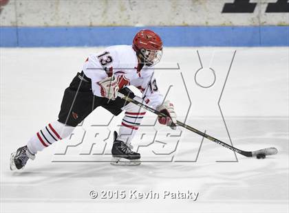 Thumbnail 1 in Glastonbury vs. Greenwich (CIAC D1 Semifinal) photogallery.