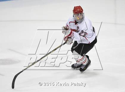 Thumbnail 1 in Glastonbury vs. Greenwich (CIAC D1 Semifinal) photogallery.
