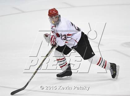 Thumbnail 3 in Glastonbury vs. Greenwich (CIAC D1 Semifinal) photogallery.